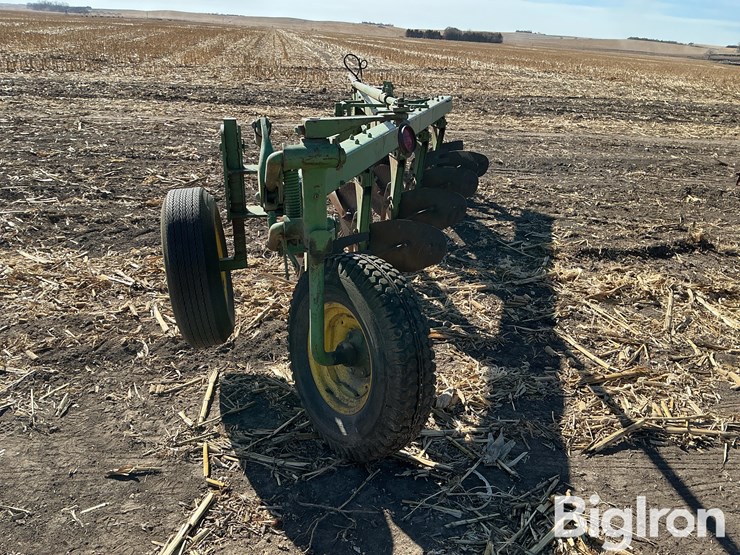 john-deere-5-image-6