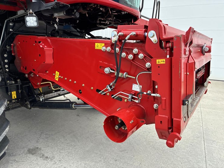 2024-case-ih-8250-image-28