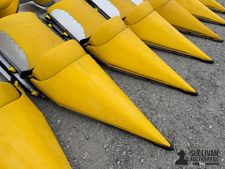 2005-new-holland-98c-image-15