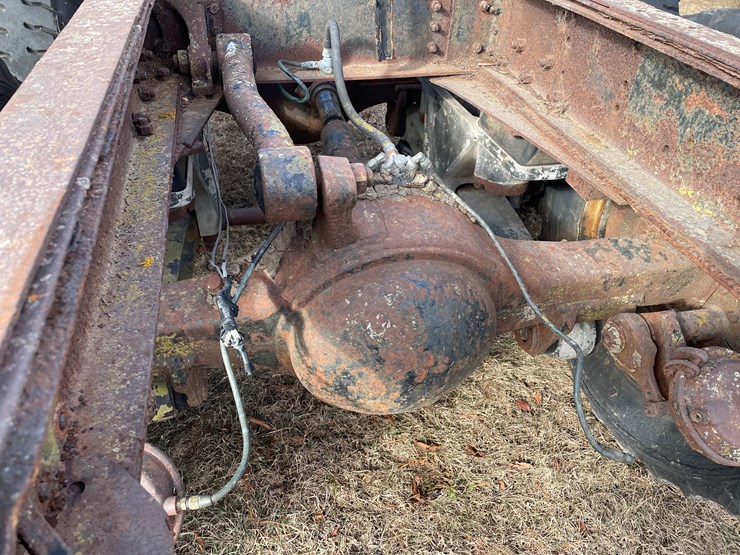 1963-mack-b61-image-20