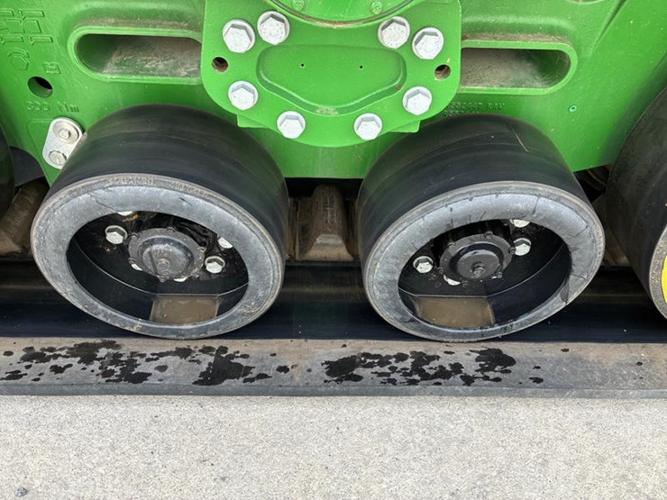 2023-john-deere-9rx-590-image-50