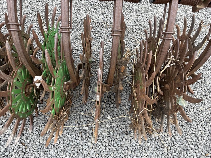 john-deere-400-image-5