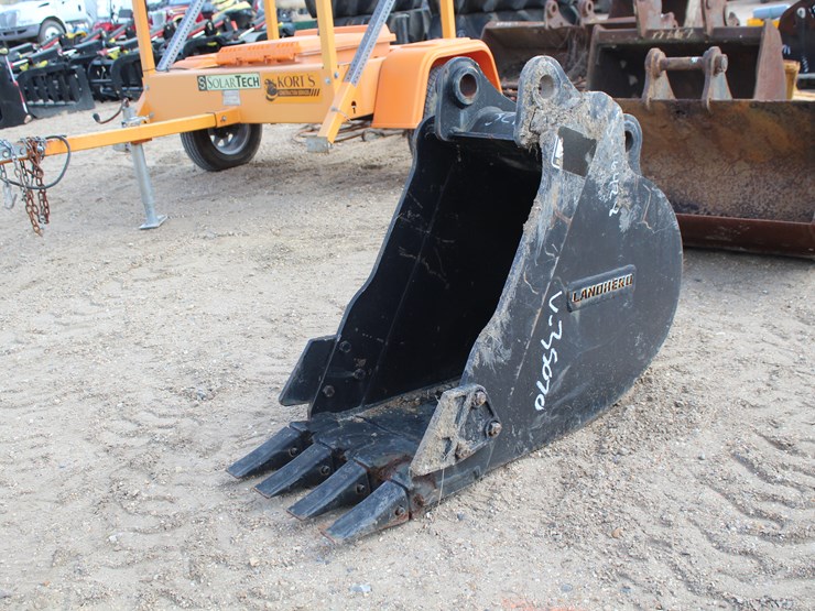 caterpillar-307-image-2