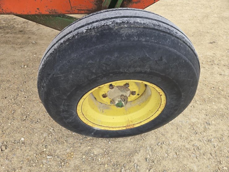 john-deere-1065a-image-4