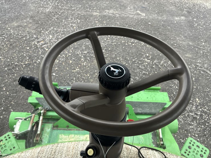 2014-john-deere-s680-image-102