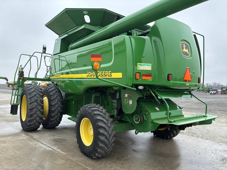 2004-john-deere-9660-sts-image-6