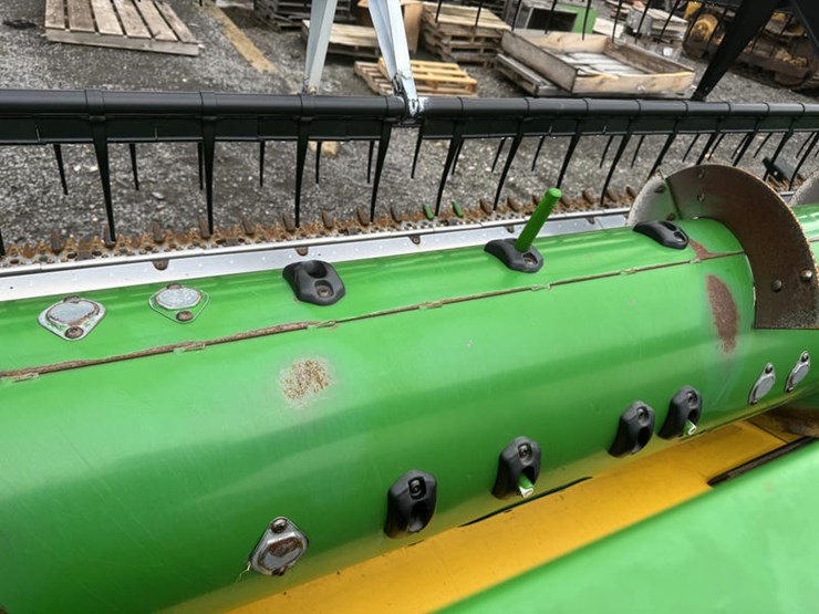 2004-john-deere-630f-image-8