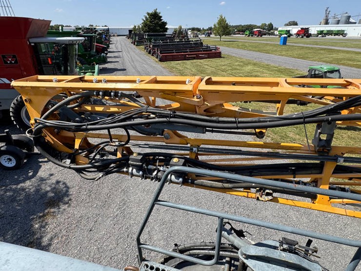 2011-hagie-sts10-image-42