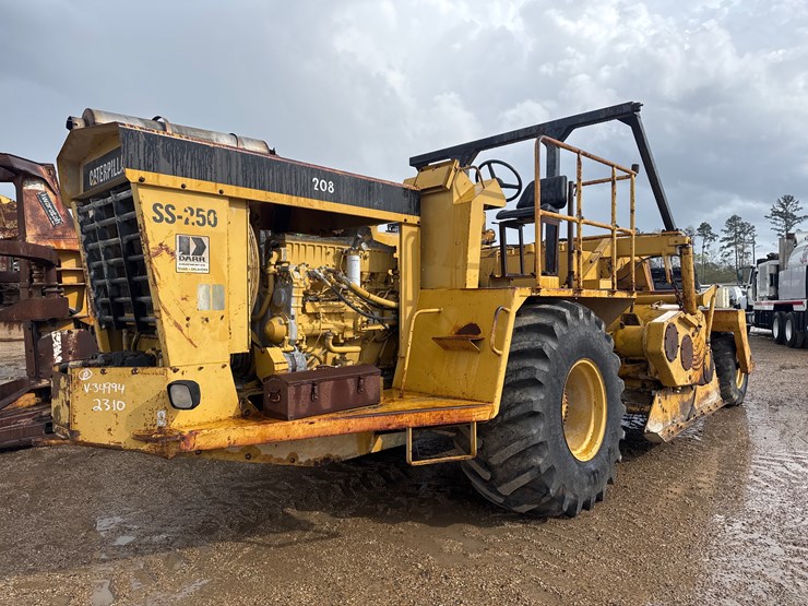 caterpillar-ss-250-image-1
