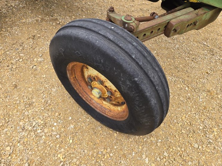 2020-john-deere-2020-image-13