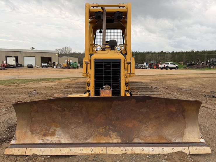 2007-caterpillar-d3g-lgp-image-5