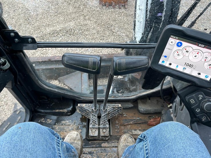 2022-bobcat-e50-image-24