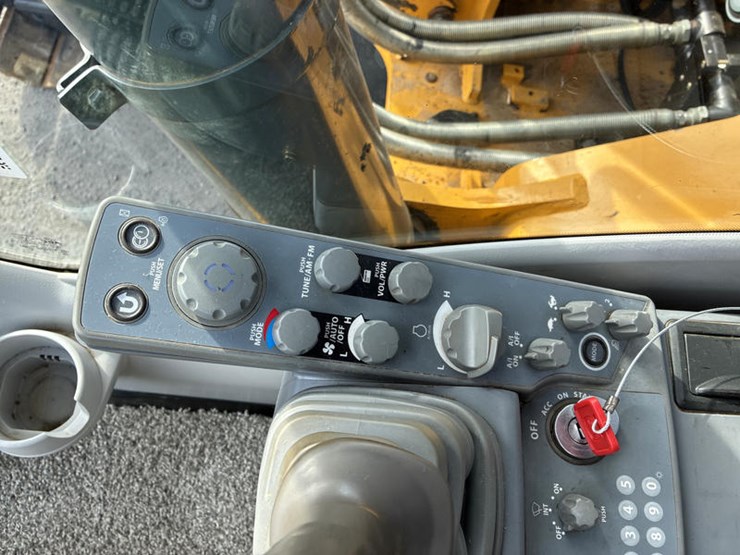 #5000-•-2017-jd-470g-lc-#1ff470gxjhf235084-image-72