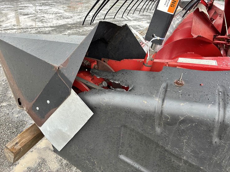 1996-case-ih-1020-image-38