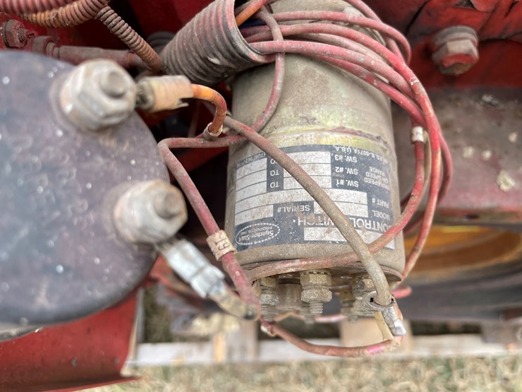 #4229-•-detroit-471-diesel-engine-on-stand-image-14