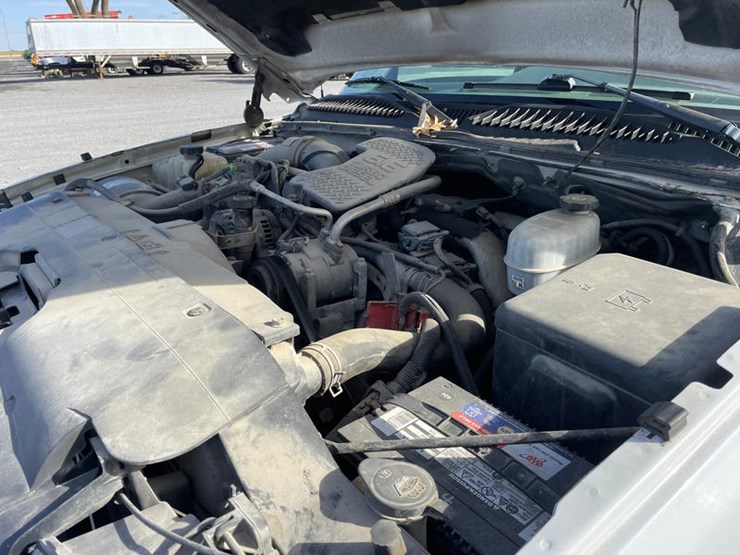 2007-chevrolet-2500hd-image-2