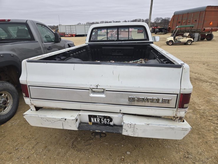 1977-chevrolet-c20-image-14