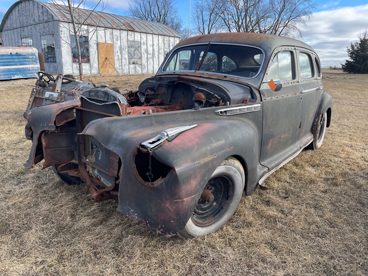#4201-•-1941-buick-model-41-sedan,-(no-title)-image-1