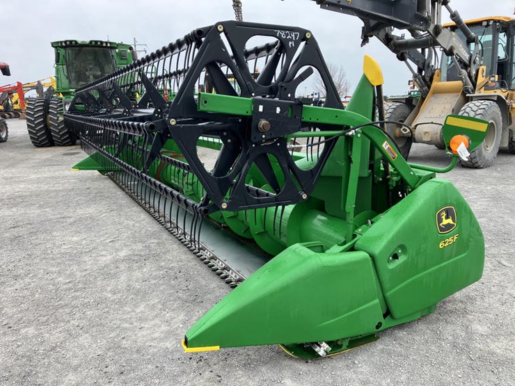 2011-john-deere-625f-image-2