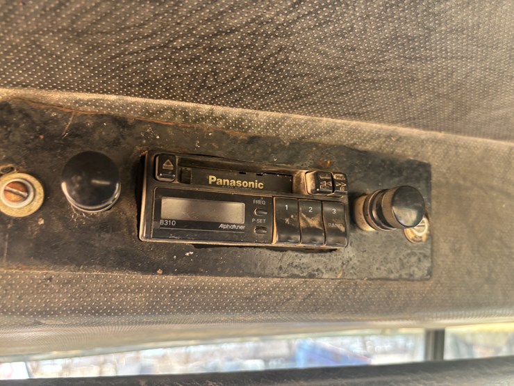 1993-mack-ch600-image-42