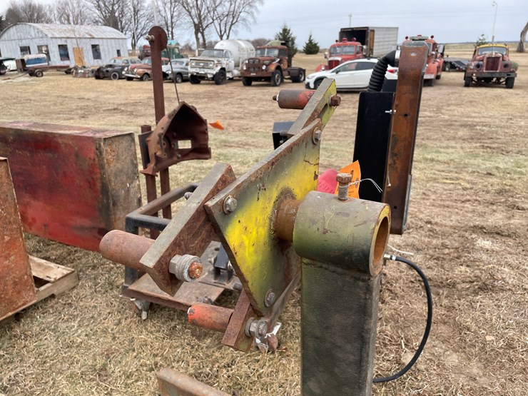 #4234-•-mobile-engine-stand-image-2