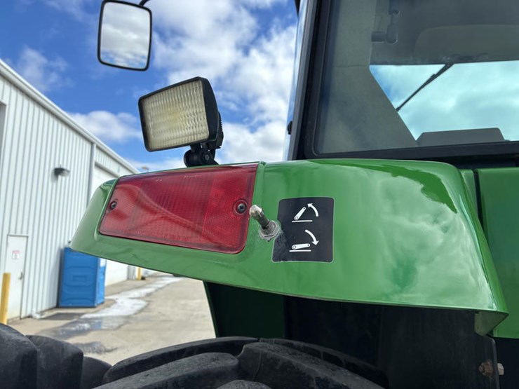 1998-john-deere-7810-image-27