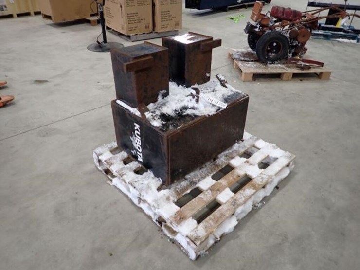 kubota-counterweight-image-7