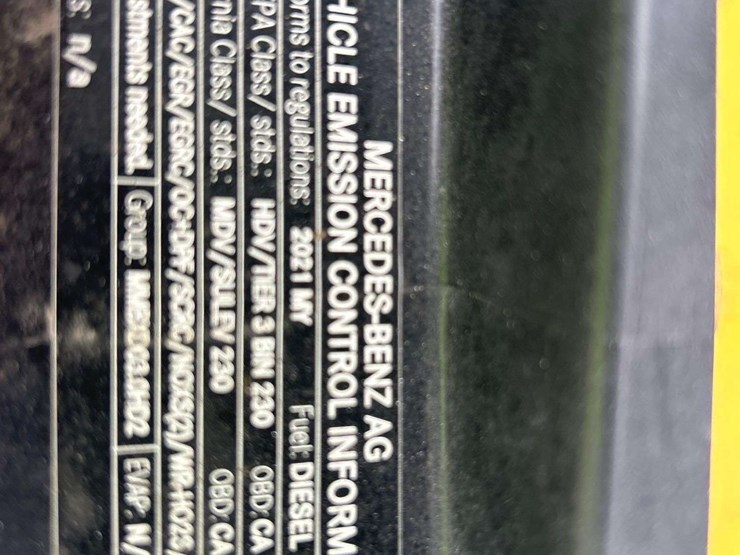 2021-mercedes-benz-sprinter-4500-image-11