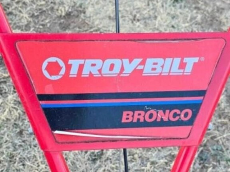 troy-bilt-bronco-image-5