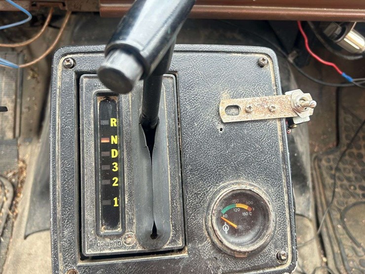 1991-chevy-kodiak-8500-tandem-grain-truck-with-18ft-bed-image-20