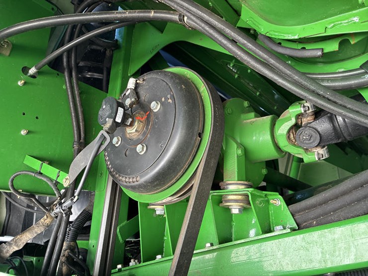 2012-john-deere-s670-image-42