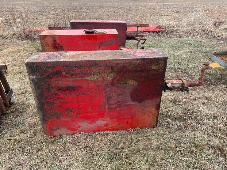 #4238-•-bennett-oil-dispensing-tank-image-2