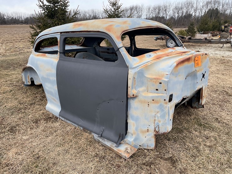 #4246-•-1948-chevy-coupe-body-image-3