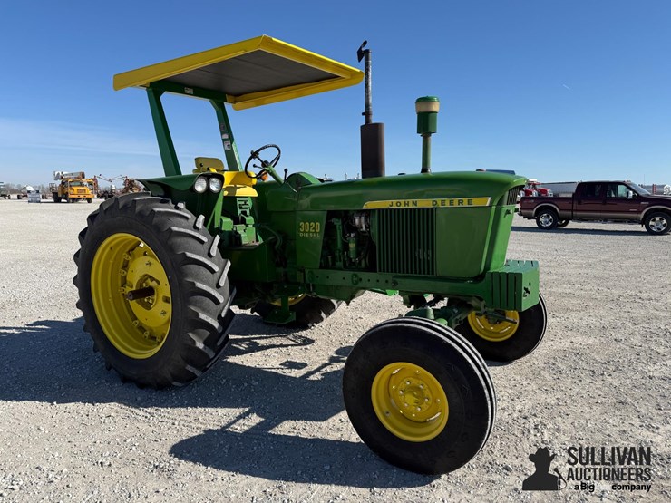 1970-john-deere-3020-image-3