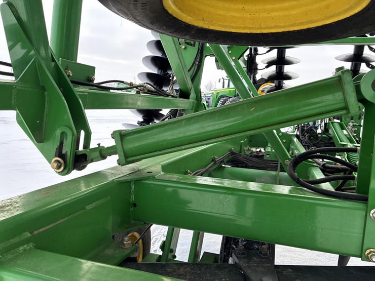 2008-john-deere-637-image-49