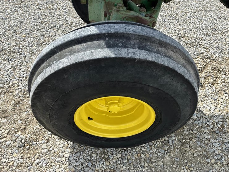 1970-john-deere-4520-image-41