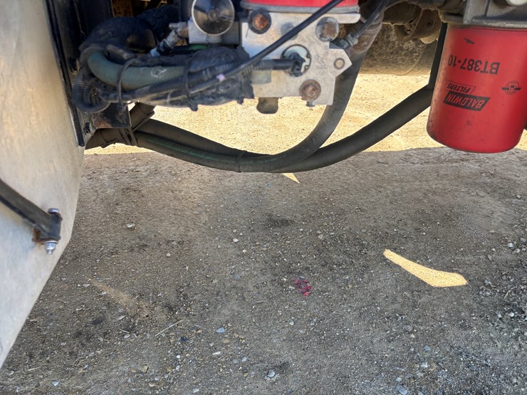 2009-peterbilt-340-image-59