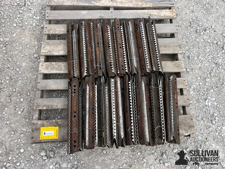 case-ih-3208-image-1