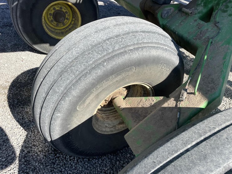 2004-john-deere-db90-image-76