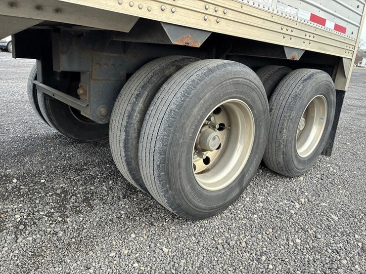 2021-timpte-hopper-bottom-image-29