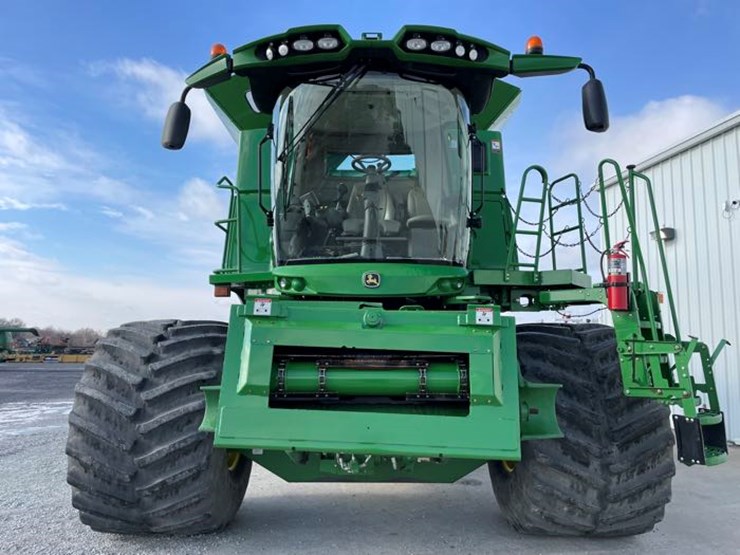 2017-john-deere-s680-image-14