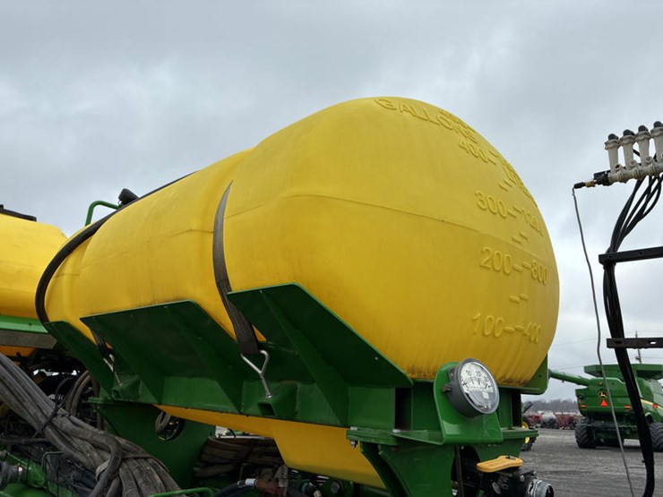 2019-john-deere-1775-image-54