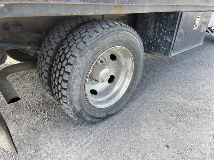 1995-gmc-sierra-3500hd-image-19