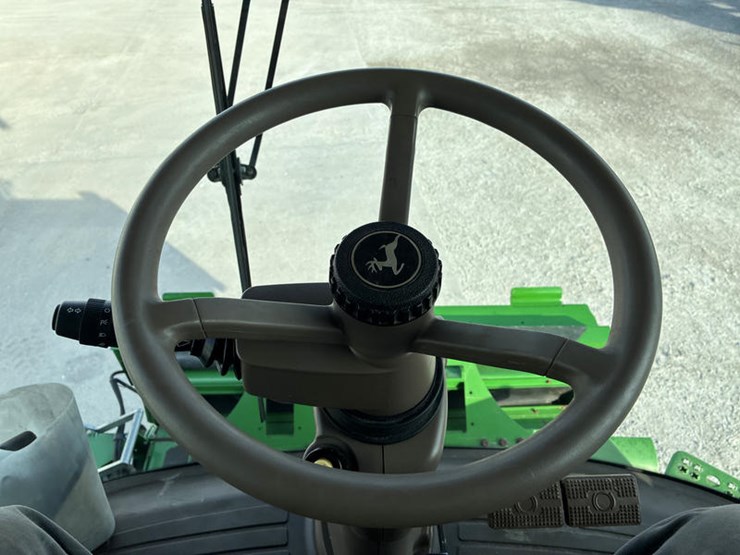 2015-john-deere-s670-image-99