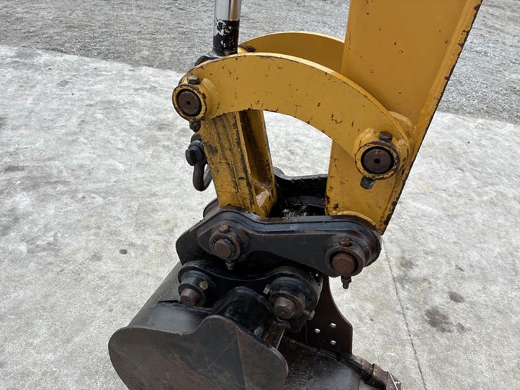 2021-caterpillar-303.5e2-cr-image-15