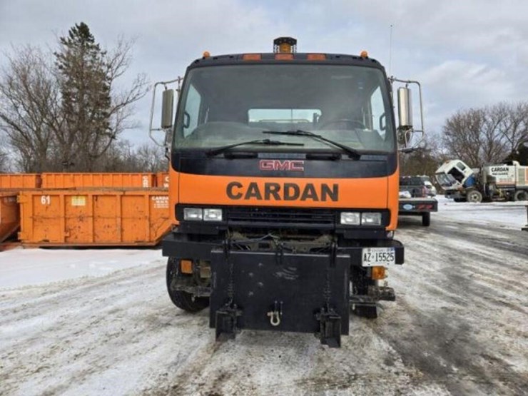 2009-gmc-t7500-image-3