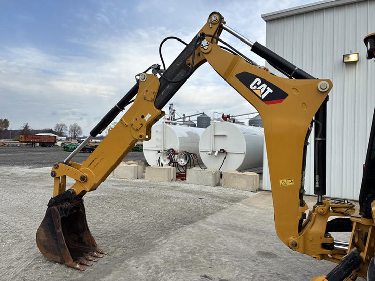 2017-caterpillar-415f2-image-83