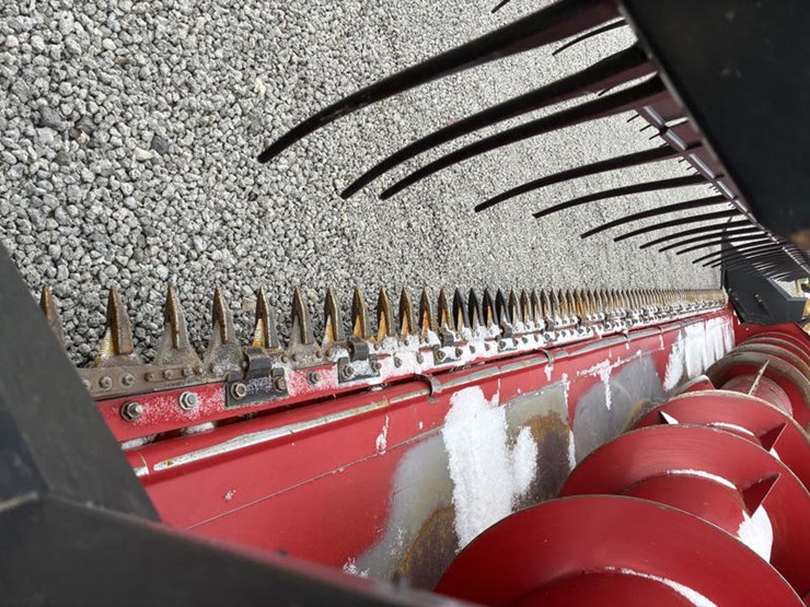 2005-case-ih-1020-image-4