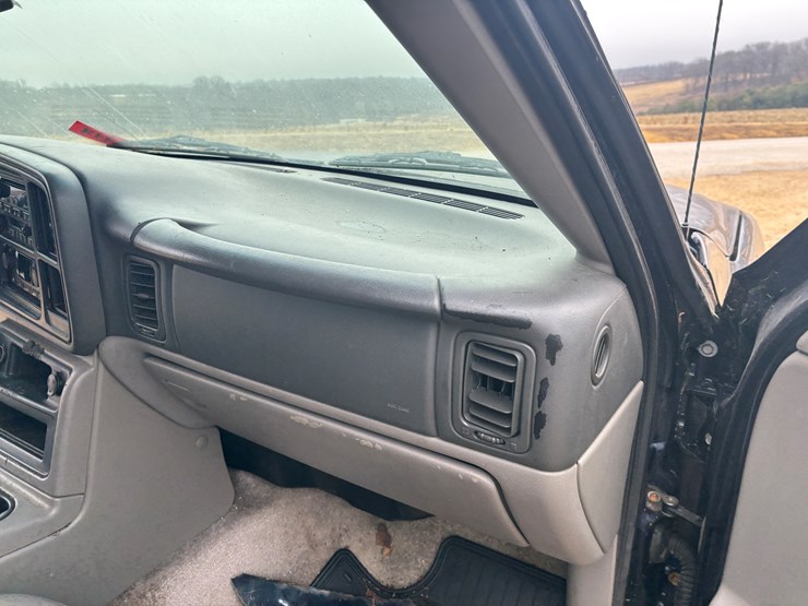 2003-gmc-yukon-image-42