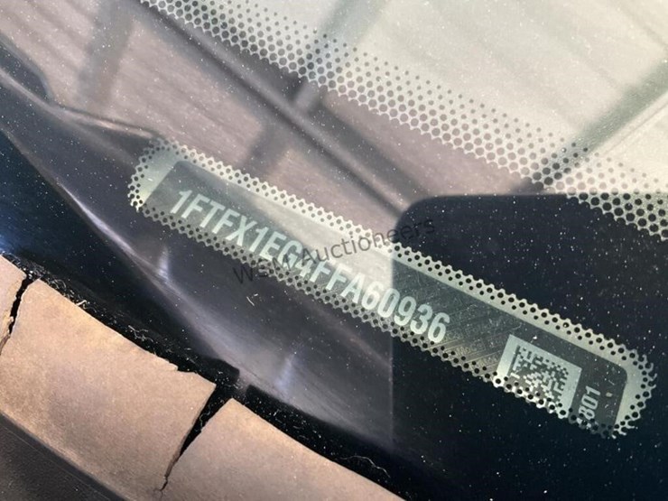 2015-ford-f150-image-15